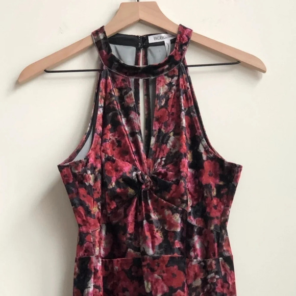 New BCBGeneration Halter Cut-out Dress Floral velvet keyhole mock neck midi - Picture 3 of 8
